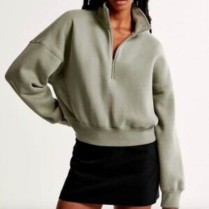 Abercrombie Essential Sunday Half Zip